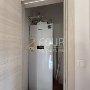 Istra, Šišan, novogradnja, 214m2, kuća s 2 stana + pomoćni objekt