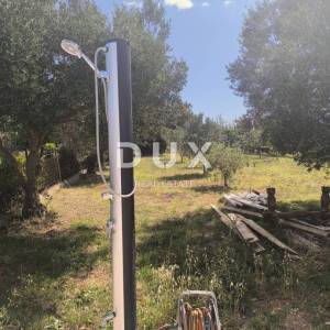 ISTRA, ŠIŠAN - Prizemnica na savršenoj lokaciji 100 m2 - BLIZINA MORA!!