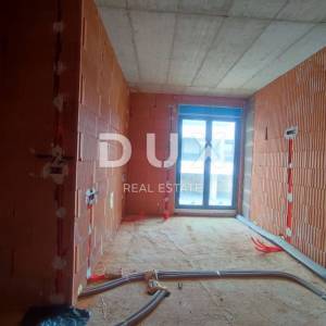 ISTRA, ŠTINJAN - Moderna novogradnja s dvije stambene jedinice i bazenom