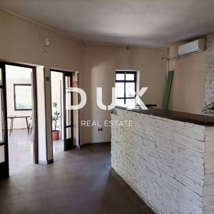ISTRA, ŠTINJAN - Poslovni prostor - caffe bar, 900 metara od prekrasnih plaža