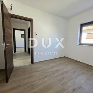 ISTRA, ŠTINJAN - Savršen spoj luksuza i komocije, 2SS+DB stan s privatnom garažom udaljen svega 500m od uređenih plaža i dugih ...