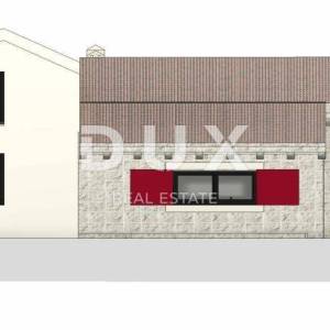 ISTRA, ŠTOKOVCI - Vila s bazenom u Roh-bau fazi + građevinsko zemljište 550 m2