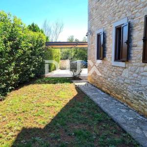 ISTRA, SVETI LOVREČ - Prekrasna vila s bazenom