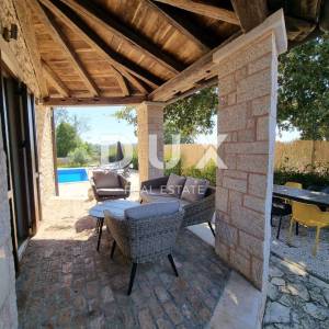 ISTRA, SVETI LOVREČ - Prekrasna vila s bazenom