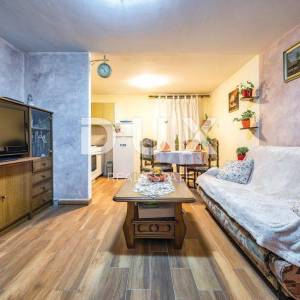 ISTRA, SVETI LOVREČ - Renovirana kamena kuća