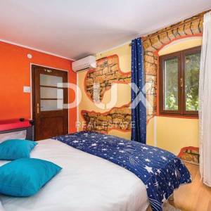 ISTRA, SVETI LOVREČ - Renovirana kamena kuća