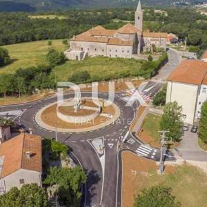 ISTRA, SVETI PETAR U ŠUMI - prekrasno zemljište s 4 parcele u centralnoj Istri 