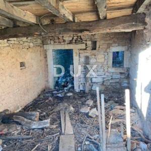  ISTRA SVETINČENAT ,  Kamena kuća za renovaciju sa projektom