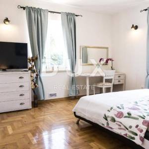 ISTRA, SVETVIČENAT - Luksuzna villa sa bazenom