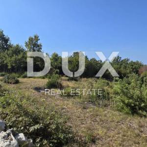 ISTRA, SVETVINČENAT - Građevinsko zemljište na rubu naselja