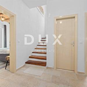 ISTRA, SVETVINČENAT - Kamena novoadaptirana vila s bazenom