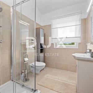 ISTRA, SVETVINČENAT - Kamena novoadaptirana vila s bazenom