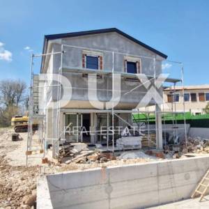 ISTRA, SVETVINČENAT - Kuća s bazenom
