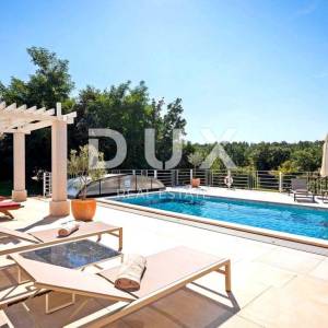 ISTRA, SVETVINČENAT - Mediteranska vila okružena zelenilom