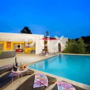 ISTRA, SVETVINČENAT - Moderna vila na odličnoj lokaciji