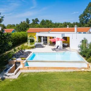 ISTRA, SVETVINČENAT - Moderna vila na odličnoj lokaciji