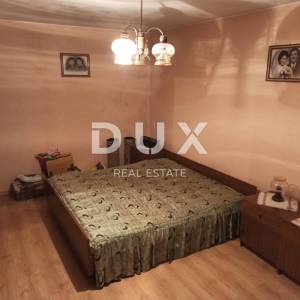 ISTRA-SVETVINČENAT-Predivna obiteljska kuća s dva apartmana
