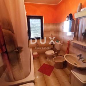 ISTRA-SVETVINČENAT-Predivna obiteljska kuća s dva apartmana