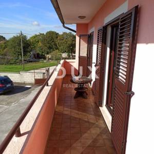 ISTRA-SVETVINČENAT-Predivna obiteljska kuća s dva apartmana