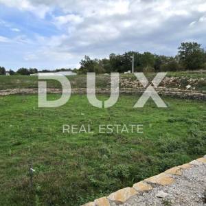 ISTRA, SVETVINČENAT - Prostrani kompleks zemljišta s objektom