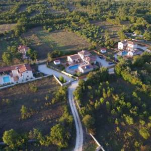 ISTRA, SVETVINČENAT - Raskošna kamena vila