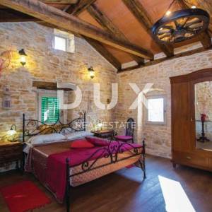 ISTRA, SVETVINČENAT - Romantična istarska kuća