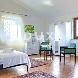 ISTRA, SVETVINČENAT - Ruralna vila s prostranom okućnicom