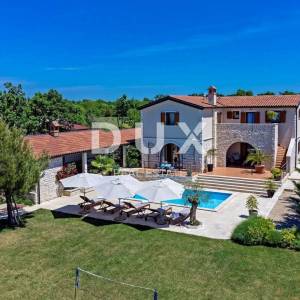 ISTRA, SVETVINČENAT - Ruralna vila s prostranom okućnicom