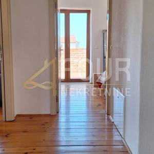 Istra, Svetvinčenat, samostojeća kamena kuća, 147.50m2