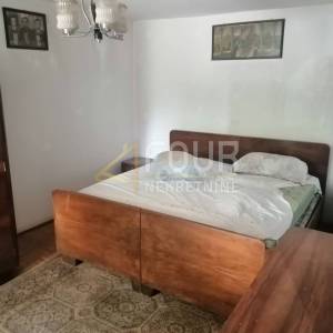 Istra, Svetvinčenat, samostojeća kuća, gosp. objet i dvije garaže