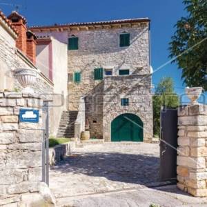 Istra, svetvinčenat, šarmantna kamena kuća sa bazenom