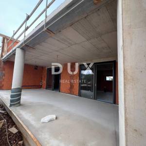 ISTRA, SVETVINČENAT - Vila o kakvoj sanjate s bazenom, jacuzzijem i pogledom koji oduzima dah!