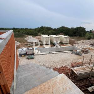 ISTRA, SVETVINČENAT - Vila o kakvoj sanjate s bazenom, jacuzzijem i pogledom koji oduzima dah!