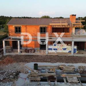 ISTRA, SVETVINČENAT - Vila snova u Istri s bazenom i panoramom Brijuna!