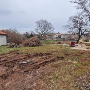 ISTRA, SVETVINČENAT - Zemljište s građevinskom dozvolom za prekrasnu prizemnicu s bazenom