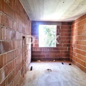 ISTRA, TAR - Dvosobni stan 70,37m2, novogradnja, 1.KAT