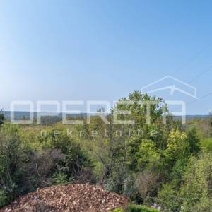 Istra, Tar - stan s krovnom terasom - novogradnja