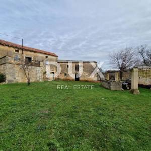 ISTRA, TINJAN - Dvije istarske kamene kuće za adaptaciju
