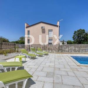 ISTRA, TINJAN - Dvojna vila na mirnoj i atraktivnoj lokaciji