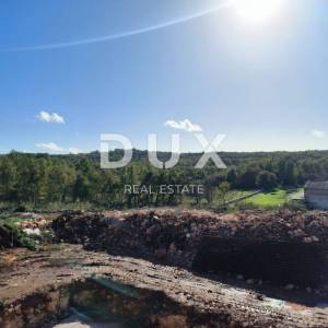 ISTRA TINJAN - Građevinsko zemljište s dozvolom za vilu!