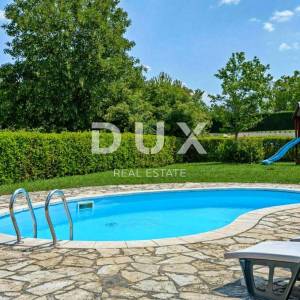 ISTRA, TINJAN - Kamena autohtona vila