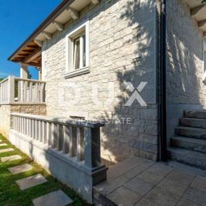 ISTRA, TINJAN - Komforna kuća s bazenom