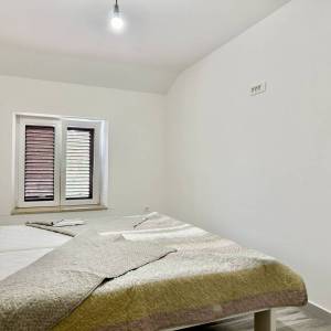ISTRA, TINJAN - Renovirana istarska kuća s bazenom 