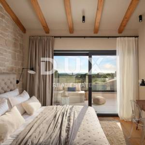 ISTRA, TINJAN - Vrhunski opremljena vila s pet spavaćih soba i wellnessom