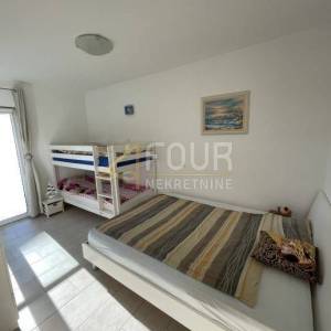Istra, Umag, 2s+db, lođa, 100m od plaže