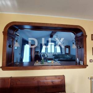 ISTRA, UMAG - Apartmanska kuća i poslovni objekt sa stanom