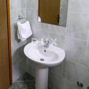 ISTRA, UMAG - Apartmanska kuća i poslovni objekt sa stanom