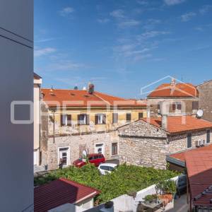 
Istra, Umag – Dvosoban stan s panoramskim pogledom na more i jug

