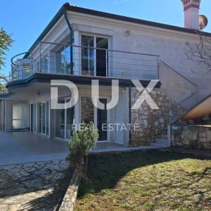 ISTRA, UMAG - Ekskluzivno! Vila uz more