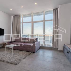 ISTRA, UMAG - Impresivni studio apartman s otvorenim pogledom na more i grad 